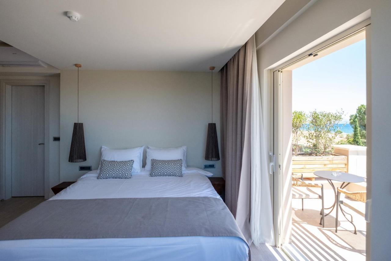 180 South Seaside Hotel Thermiszía Kültér fotó